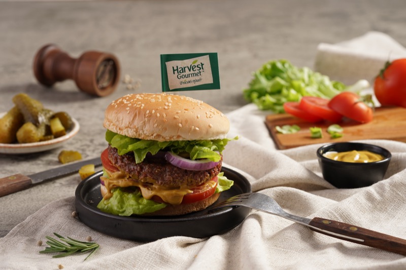 HARVEST GOURMET_Plant-based Foods_Sensational Burger 