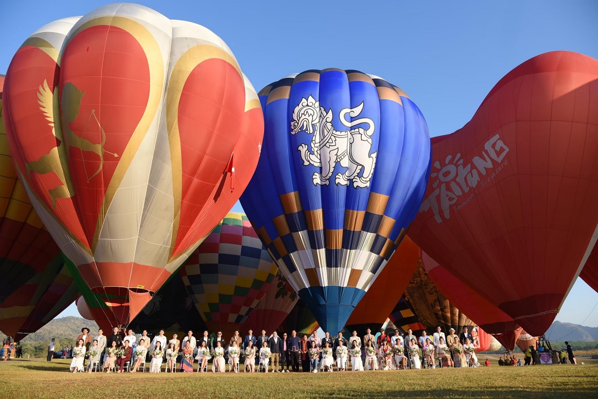 Balloon Festival 2024 Lake New York Anna Cathyleen